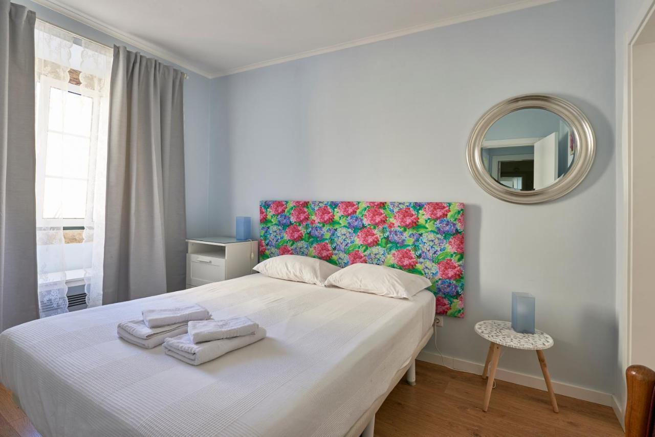 Elegant Riverview Apartment In Historical Lisboa Exterior foto