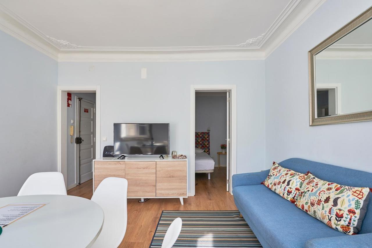 Elegant Riverview Apartment In Historical Lisboa Exterior foto