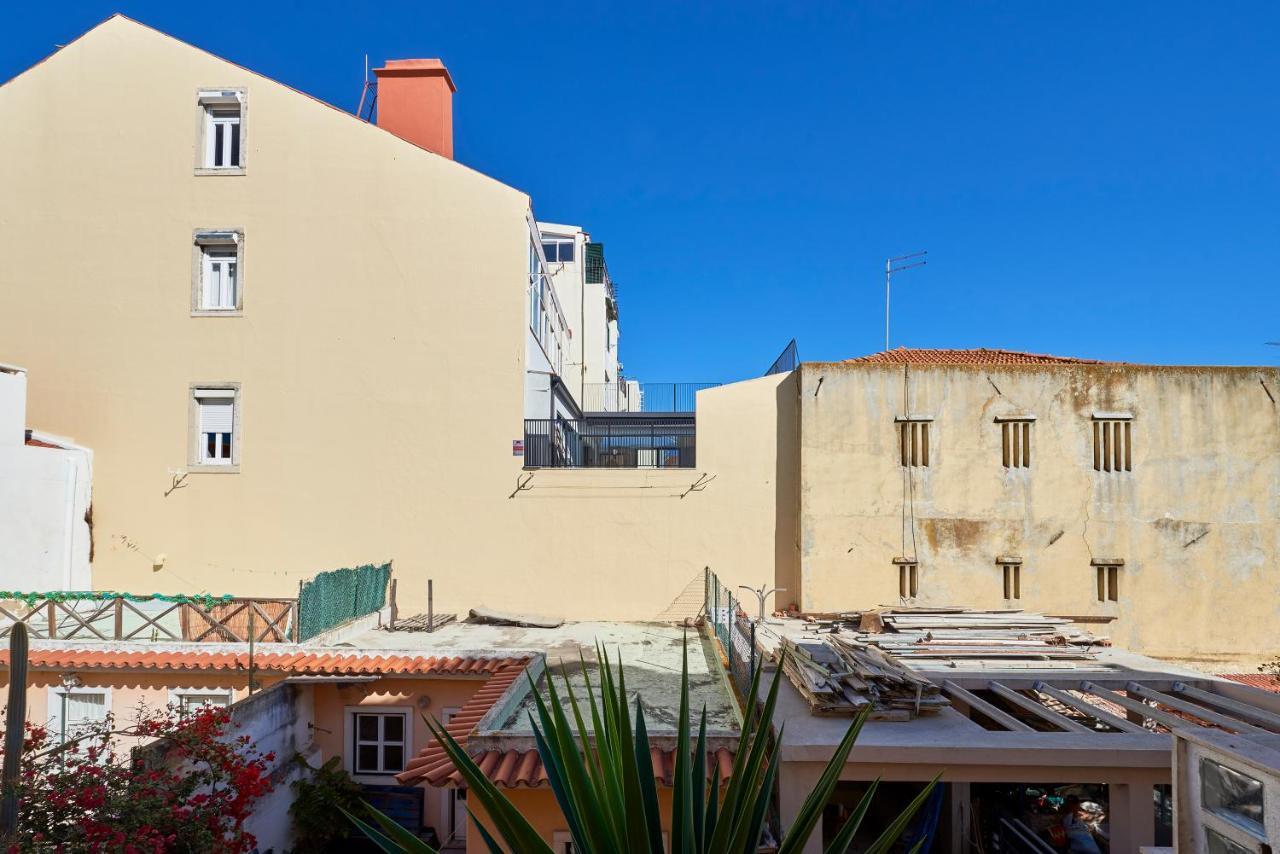 Elegant Riverview Apartment In Historical Lisboa Exterior foto