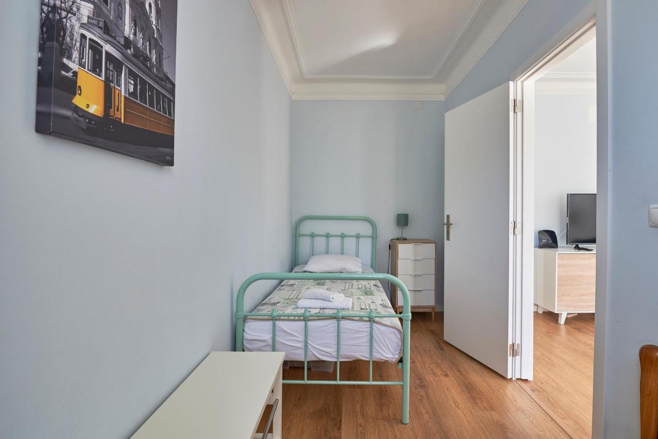 Elegant Riverview Apartment In Historical Lisboa Exterior foto